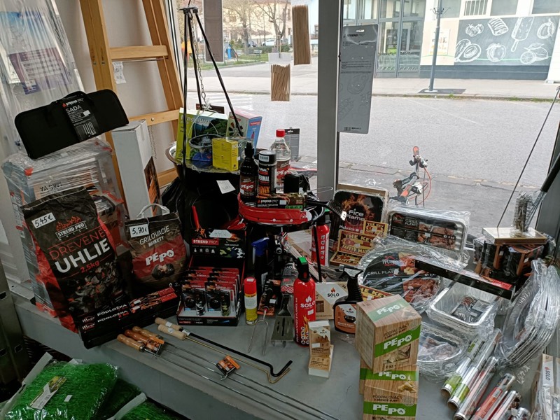 Grilovacie potreby