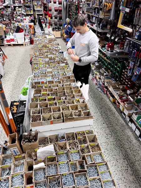 Spojovací materiál